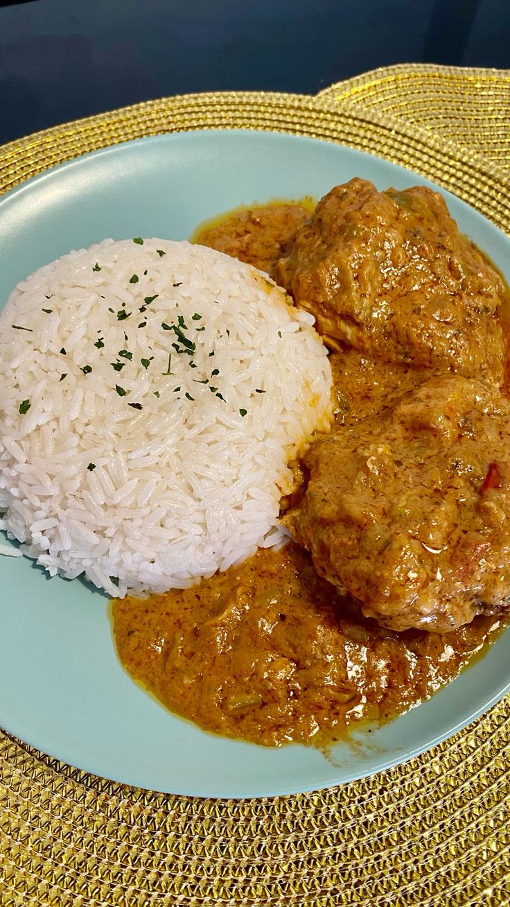 Riz sauce arachide